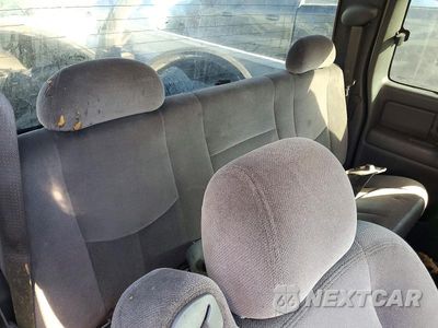 Zdjęcie 10 z 12 samochodu: 2005 GMC NEW SIERRA C1500 VIN:1GTEC19T85Z179049 - miniatura