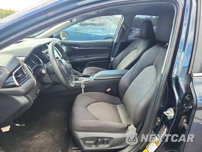 Zdjęcie 7 z 12 samochodu: 2020 TOYOTA CAMRY LE VIN:4T1C11AK9LU985651 - miniatura