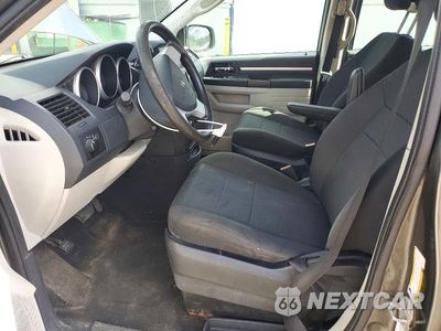 Zdjęcie 7 z 13 samochodu: 2010 DODGE GRAND CARAVAN SE VIN:2D4RN4DE3AR389698 - miniatura