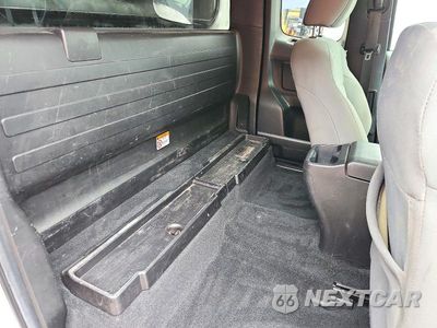 Zdjęcie 10 z 12 samochodu: 2023 TOYOTA TACOMA SR VIN:3TYRX5GN8PT073694 - miniatura