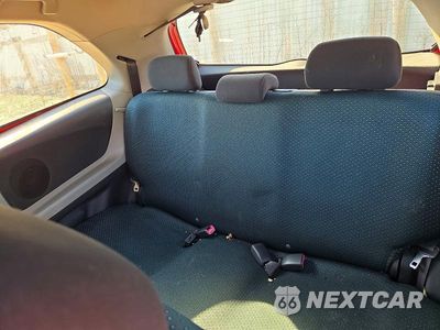 Zdjęcie 10 z 12 samochodu: 2007 TOYOTA YARIS BASE VIN:JTDJT923775084077 - miniatura