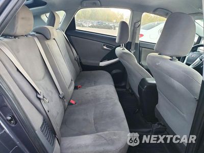 Zdjęcie 10 z 12 samochodu: 2015 TOYOTA PRIUS THREE VIN:JTDKN3DU3F1929336 - miniatura