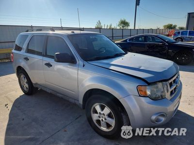 Czwarte zdjęcie samochodu z boku: 2012 FORD ESCAPE XLT VIN:1FMCU0D76CKB55150 - miniatura