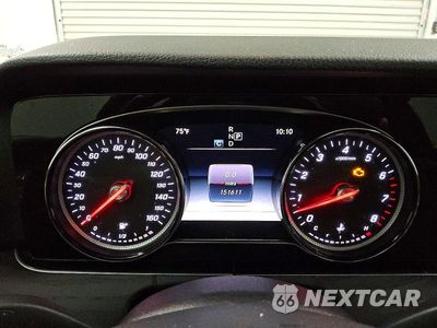 Zdjęcie 9 z 12 samochodu: 2018 MERCEDES-BENZ E 400 4MATIC VIN:WDDZF6GB9JA434371 - miniatura
