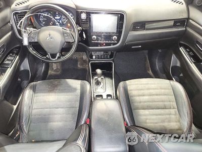 Zdjęcie 8 z 14 samochodu: 2020 MITSUBISHI OUTLANDER SE VIN:JA4AD3A30LZ036851 - miniatura