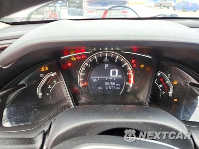 Zdjęcie 9 z 12 samochodu: 2018 HONDA CIVIC LX VIN:2HGFC2F56JH577968 - miniatura