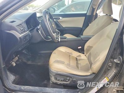 Zdjęcie 7 z 12 samochodu: 2011 LEXUS CT 200H PREMIUM VIN:JTHKD5BH0B2028089 - miniatura