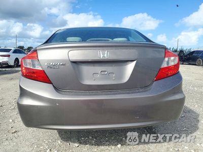 Zdjęcie 6 z 12 samochodu: 2012 HONDA CIVIC LX VIN:19XFB2F56CE082959 - miniatura
