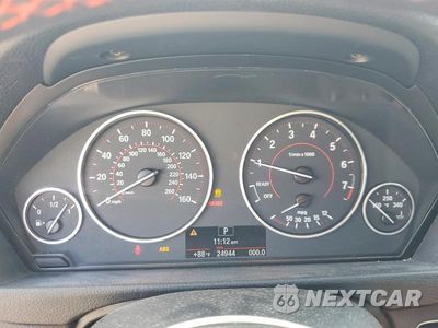Zdjęcie 9 z 12 samochodu: 2013 BMW 328 I VIN:WBA3A5C51DF358304 - miniatura