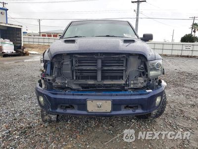 Piąte zdjęcie samochodu w środku: 2018 RAM 1500 LONGHORN VIN:1C6RR7PT9JS194353 - miniatura