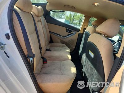 Zdjęcie 10 z 12 samochodu: 2013 HYUNDAI ELANTRA GLS VIN:5NPDH4AE0DH406445 - miniatura