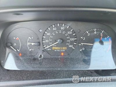 Zdjęcie 9 z 13 samochodu: 2000 TOYOTA CAMRY CE VIN:4T1BG22K4YU708377 - miniatura