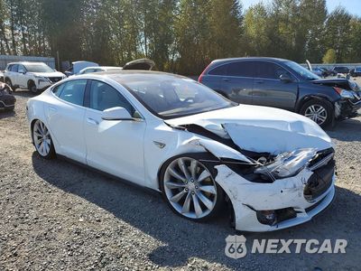 Czwarte zdjęcie samochodu z boku: 2014 TESLA MODEL S VIN:5YJSA1H12EFP47522 - miniatura