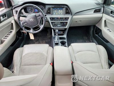 Zdjęcie 8 z 13 samochodu: 2017 HYUNDAI SONATA SPORT VIN:5NPE34AF6HH458003 - miniatura