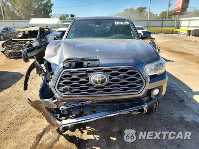 Piąte zdjęcie samochodu w środku: 2020 TOYOTA TACOMA TRD OFF-ROAD VIN:5TFCZ5AN3LX216415 - miniatura