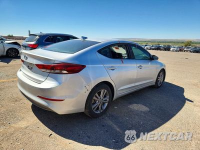 Trzecie zdjęcie samochodu z tyłu: 2018 HYUNDAI ELANTRA SEL VIN:KMHD84LF7JU612736 - miniatura