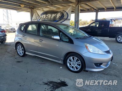Czwarte zdjęcie samochodu z boku: 2009 HONDA FIT SPORT VIN:JHMGE88429S065471 - miniatura