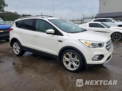 Czwarte zdjęcie samochodu z boku: 2019 FORD ESCAPE TITANIUM VIN:1FMCU0J91KUC44987 - miniatura