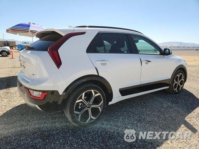 Trzecie zdjęcie samochodu z tyłu: 2023 KIA NIRO EX VIN:KNDCR3LE5P5043547 - miniatura