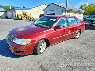 2000 TOYOTA AVALON XL 4T1BF28B9YU042286 - główne zdjęcie licytacji z USA - miniatura