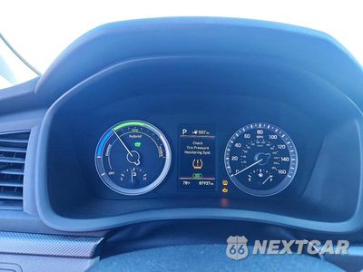 Zdjęcie 9 z 12 samochodu: 2019 HYUNDAI SONATA HYBRID SE VIN:KMHE24L34KA091683 - miniatura