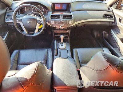 Zdjęcie 8 z 13 samochodu: 2010 HONDA ACCORD EXL VIN:1HGCP3F89AA021787 - miniatura
