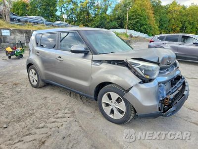 Czwarte zdjęcie samochodu z boku: 2016 KIA SOUL BASE VIN:KNDJN2A25G7261336 - miniatura