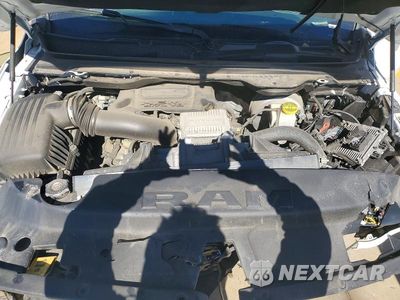 Zdjęcie 11 z 12 samochodu: 2022 RAM 1500 LARAMIE VIN:1C6SRFJT9NN182146 - miniatura