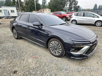 Czwarte zdjęcie samochodu z boku: 2025 HYUNDAI SONATA HYBRID LIMITED VIN:KMHL54JJ7SA127978 - miniatura