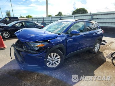 2024 TOYOTA COROLLA CROSS LE 7MUCAAAGXRV081567 - główne zdjęcie licytacji z USA - miniatura