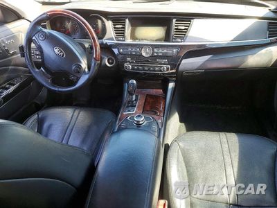 Zdjęcie 8 z 13 samochodu: 2015 KIA K900 PREMIUM VIN:KNALU4D47F6023798 - miniatura