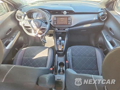 Zdjęcie 8 z 13 samochodu: 2018 NISSAN KICKS SV VIN:3N1CP5CU5JL536924 - miniatura