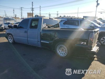 Drugie zdjęcie samochodu z przodu: 2001 GMC NEW SIERRA C1500 VIN:2GTEC19T311143997 - miniatura