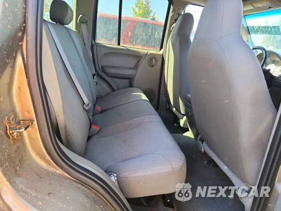 Zdjęcie 11 z 13 samochodu: 2003 JEEP LIBERTY SPORT VIN:1J4GL48K13W675368 - miniatura