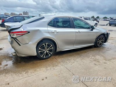 Trzecie zdjęcie samochodu z tyłu: 2019 TOYOTA CAMRY SE VIN:4T1B11HK2KU817530 - miniatura