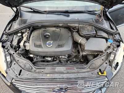 Zdjęcie 12 z 13 samochodu: 2015 VOLVO XC60 T6 PREMIER VIN:YV449MDK2F2649237 - miniatura