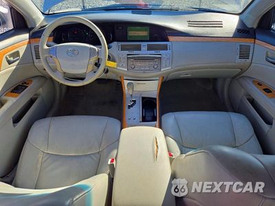 Zdjęcie 8 z 13 samochodu: 2005 TOYOTA AVALON XLS VIN:4T1BK36B45U004030 - miniatura