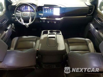 Zdjęcie 8 z 12 samochodu: 2025 GMC SIERRA K1500 SLT VIN:3GTUUDED0SG372624 - miniatura