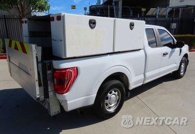 Trzecie zdjęcie samochodu z tyłu: 2023 FORD F150 SUPER CAB VIN:1FTEX1C85PKE05469 - miniatura