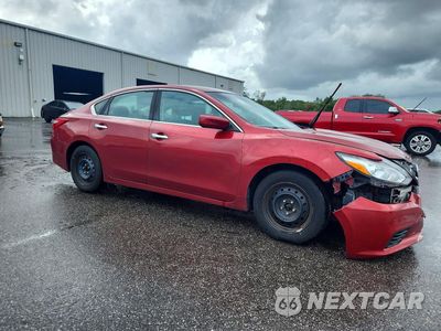 Czwarte zdjęcie samochodu z boku: 2016 NISSAN ALTIMA 2.5 S VIN:1N4AL3AP5GN312391 - miniatura