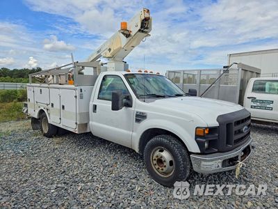 Czwarte zdjęcie samochodu z boku: 2008 FORD F350 SUPER DUTY BUCKET TRUCK VIN:1FDWF36518EB34684 - miniatura