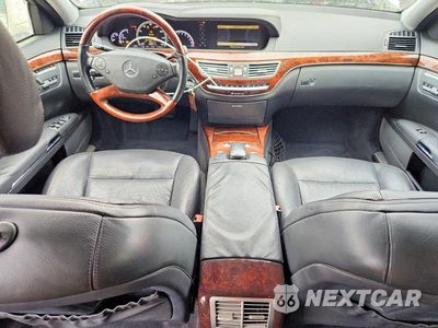 Zdjęcie 8 z 12 samochodu: 2013 MERCEDES-BENZ S 550 4MATIC VIN:WDDNG9EB8DA523109 - miniatura