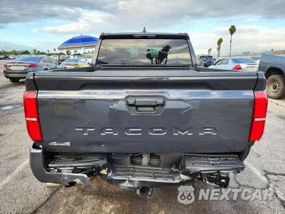 Zdjęcie 6 z 12 samochodu: 2025 TOYOTA TACOMA SR5 VIN:3TMLB5JN8SM201496 - miniatura