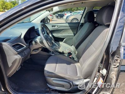 Zdjęcie 7 z 12 samochodu: 2020 HYUNDAI ACCENT SE VIN:3KPC24A64LE103502 - miniatura