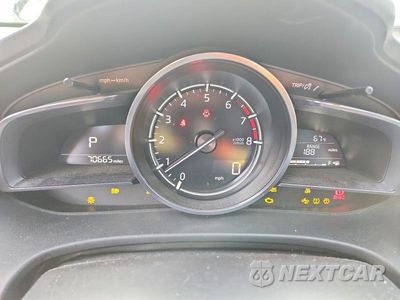 Zdjęcie 9 z 12 samochodu: 2018 MAZDA 3 GRAND TOURING VIN:3MZBN1W35JM230419 - miniatura