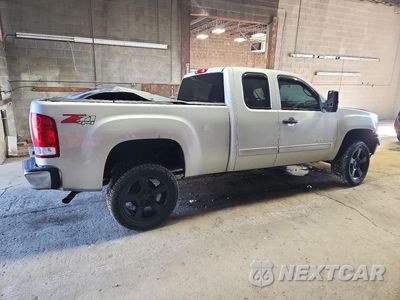 Trzecie zdjęcie samochodu z tyłu: 2011 GMC SIERRA K1500 SLE VIN:1GTR2VE39BZ111923 - miniatura