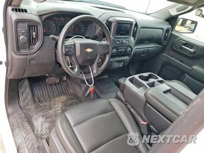 Zdjęcie 8 z 12 samochodu: 2022 CHEVROLET SILVERADO C1500 VIN:3GCNAAED0NG564156 - miniatura