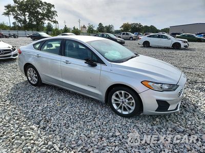 Czwarte zdjęcie samochodu z boku: 2019 FORD FUSION SE VIN:3FA6P0LU2KR189893 - miniatura