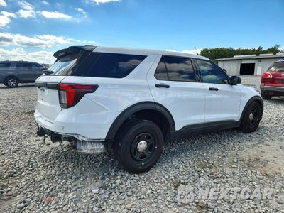 Trzecie zdjęcie samochodu z tyłu: 2025 FORD EXPLORER POLICE INTERCEPTOR VIN:1FM5K8AB4SGB36796 - miniatura