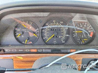 Zdjęcie 9 z 12 samochodu: 1988 MERCEDES-BENZ 300 SEL VIN:WDBCA25D6JA424472 - miniatura